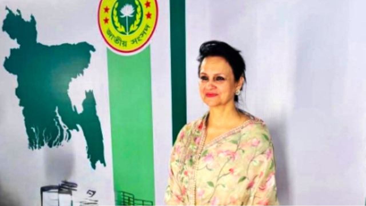 জেবা আমীনের ইংরেজি নিয়ে ট্রল: ভাষা নয়, গুরুত্ব পাওয়া উচিত বক্তব্যের মূল বার্তা