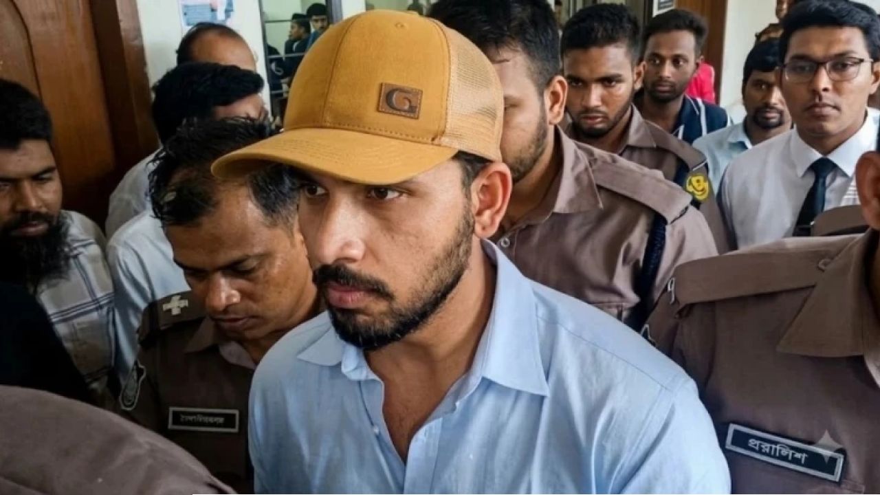 ​স্ত্রী হত্যা প্ররোচনা মামলা: অভিনেতা যাহের আলভী জামিন না পেয়ে কারাগারে