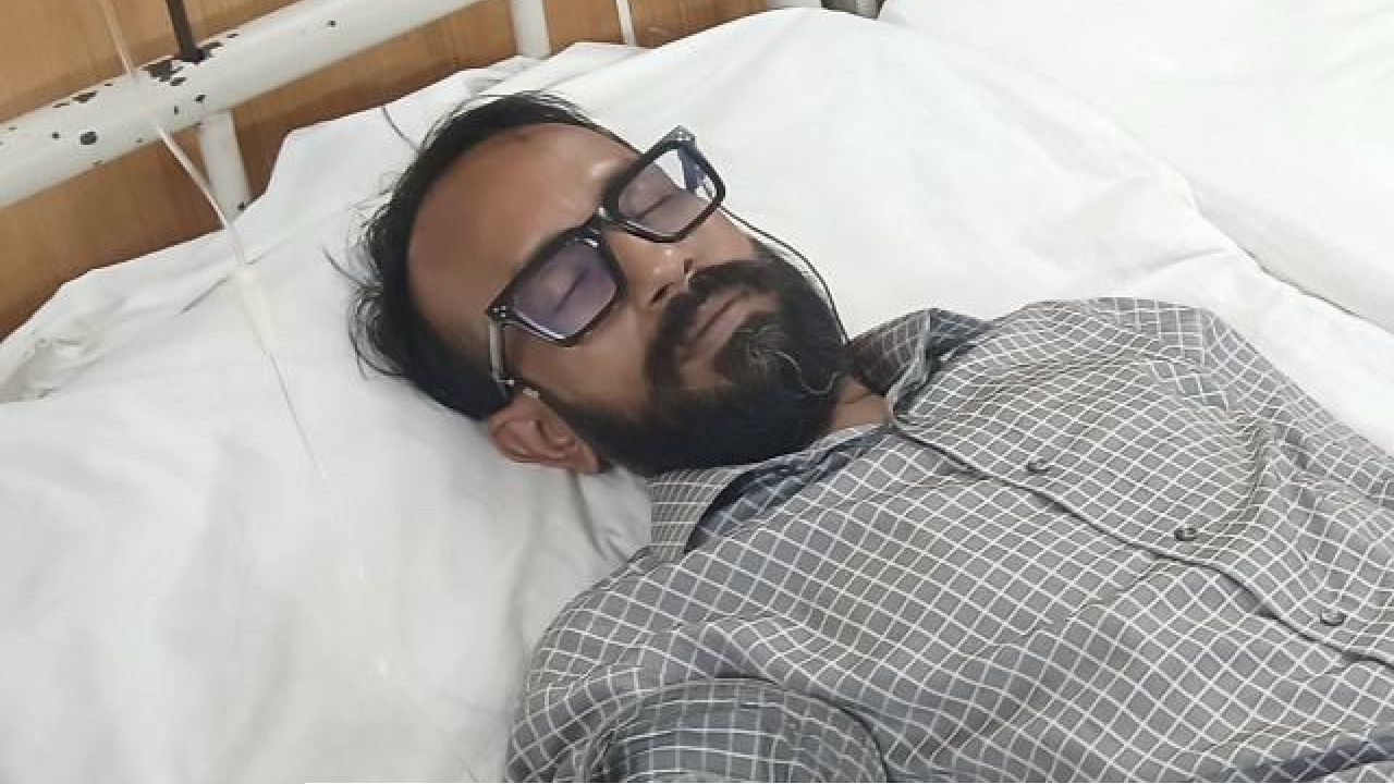 সময় টিভির স্টাফ রিপোর্টার পলাশ রায় অসুস্থ, ঝালকাঠি সদর হাসপাতালে ভর্তি