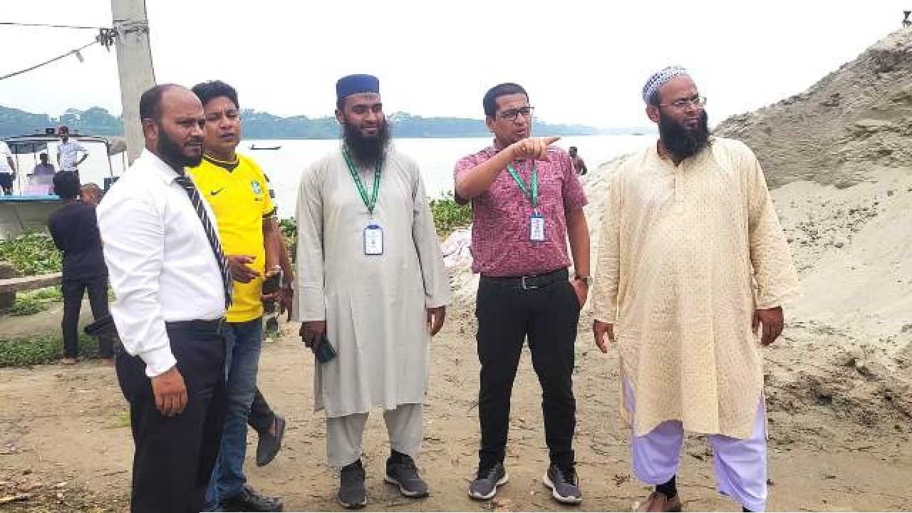 সুগন্ধা নদীর ওপর সেতু নির্মাণে নতুন আশার আলো, পরিদর্শনে বাংলাদেশ সেতু কর্তৃপক্ষ
