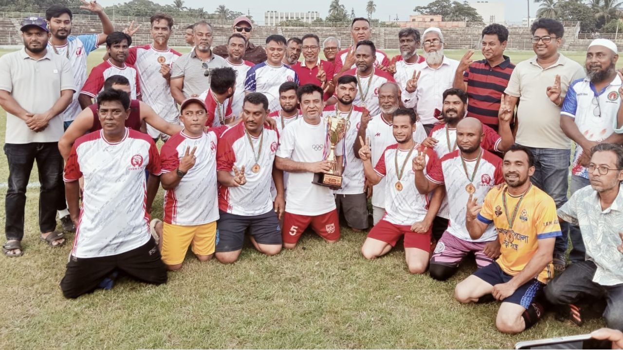 জামালপুরে মাদকবিরোধী প্রীতি ফুটবল ম্যাচ, ক্রীড়া সংস্থা একাদশ চ্যাম্পিয়ন