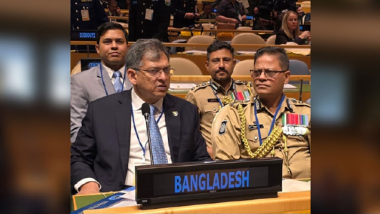 নিরাপত্তা চ্যালেঞ্জ মোকাবিলায় জোরালো বৈশ্বিক সহযোগিতার আহ্বান স্বরাষ্ট্রমন্ত্রীর