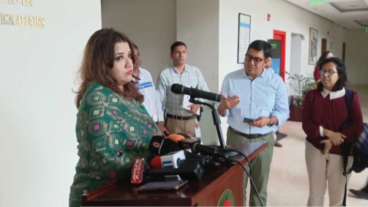 পলাতক শেখ হাসিনার বক্তব্য দেশে প্রাসঙ্গিক নয়: পররাষ্ট্র প্রতিমন্ত্রী