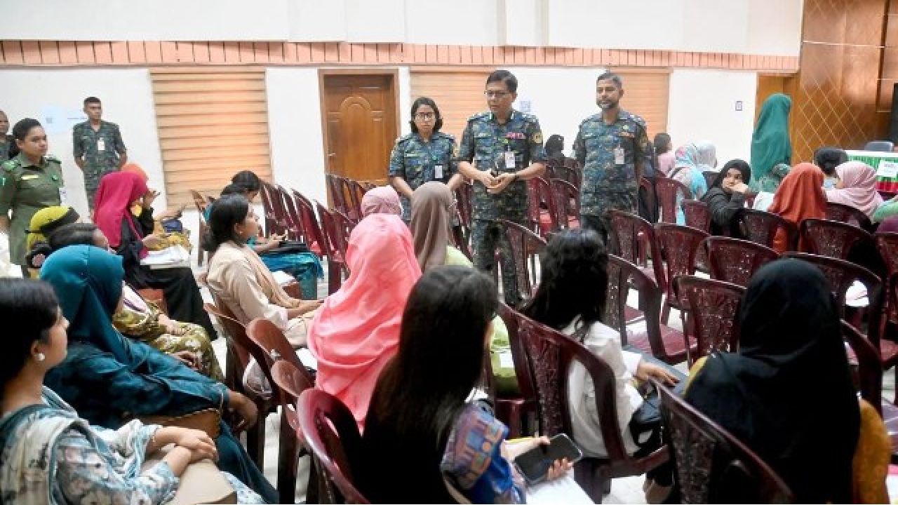 ইউরোপে দক্ষ জনশক্তি প্রেরণে আনসার-ভিডিপির ডিজিটাল পদ্ধতিতে বাছাই সম্পন্ন