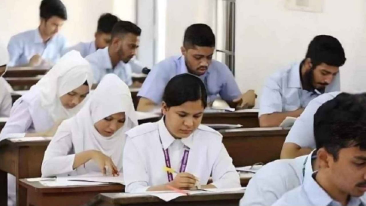 এইচএসসি নিয়ে আগের সিদ্ধান্তই বহাল, ব্যাখ্যা দিল আন্তঃশিক্ষা বোর্ড