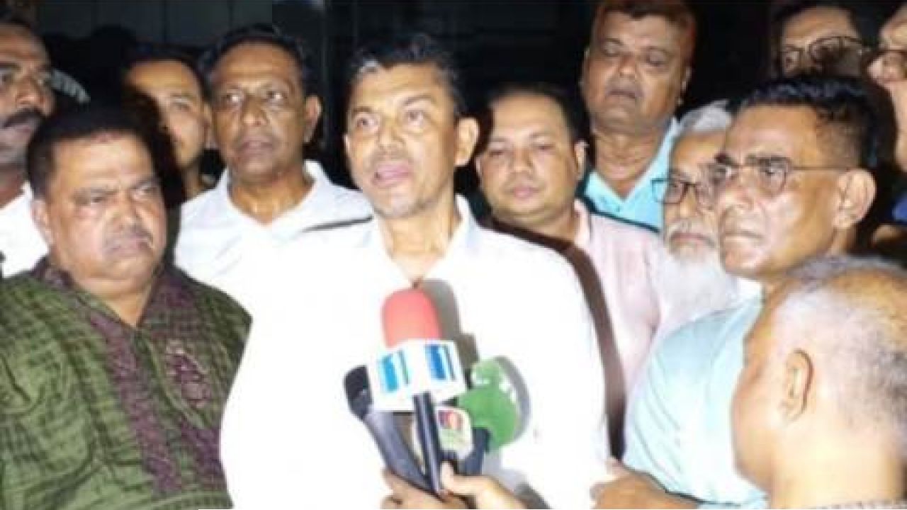  ​স্বরাষ্ট্র মন্ত্রণালয় সম্পর্কিত সংসদীয় স্থায়ী কমিটির সদস্য মনোনীত হওয়ায় হুইপ রকিবুল ইসলাম বকুলকে অভিনন্দন