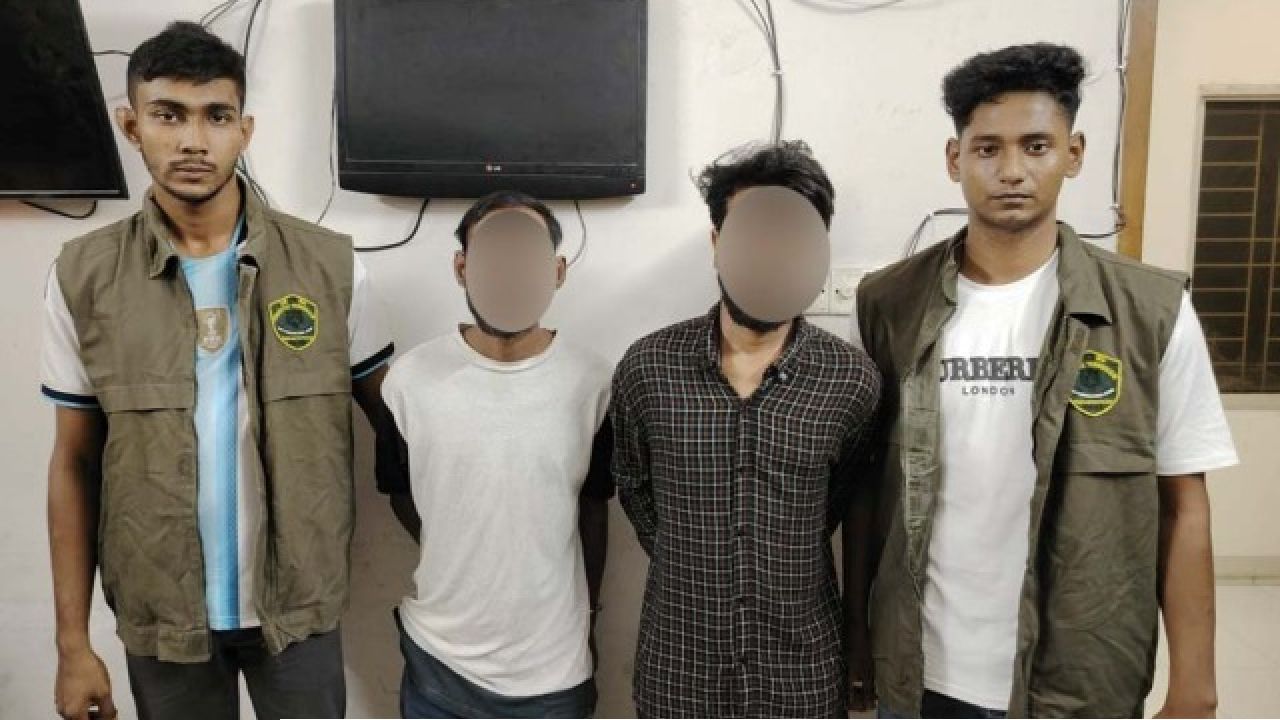 ছিনতাইয়ের প্রস্তুতিকালে দুই ছিনতাইকারীকে গ্রেফতার করেছে সিটিটিসি