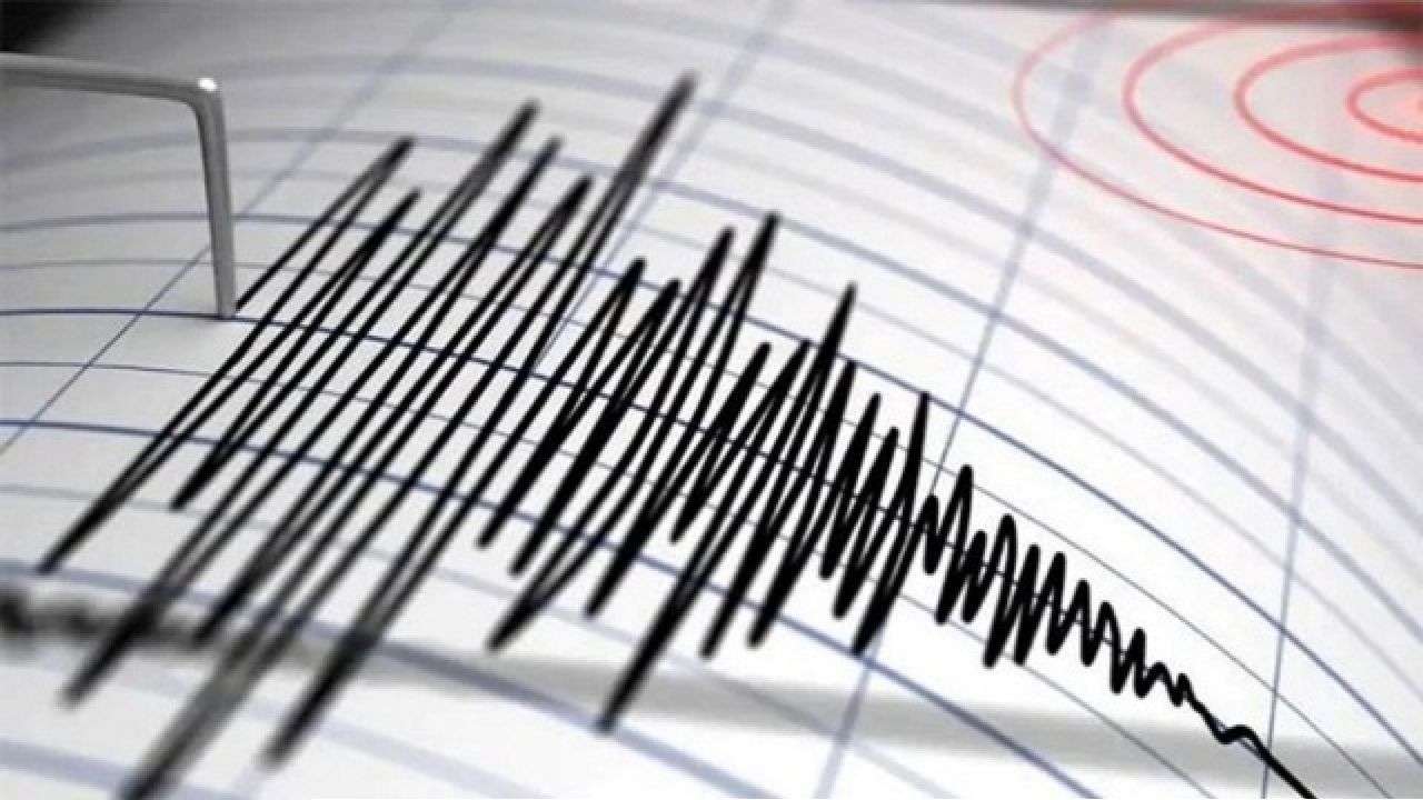 যুদ্ধের মধ্যেই ভূমিকম্পে কাঁপল ইরান