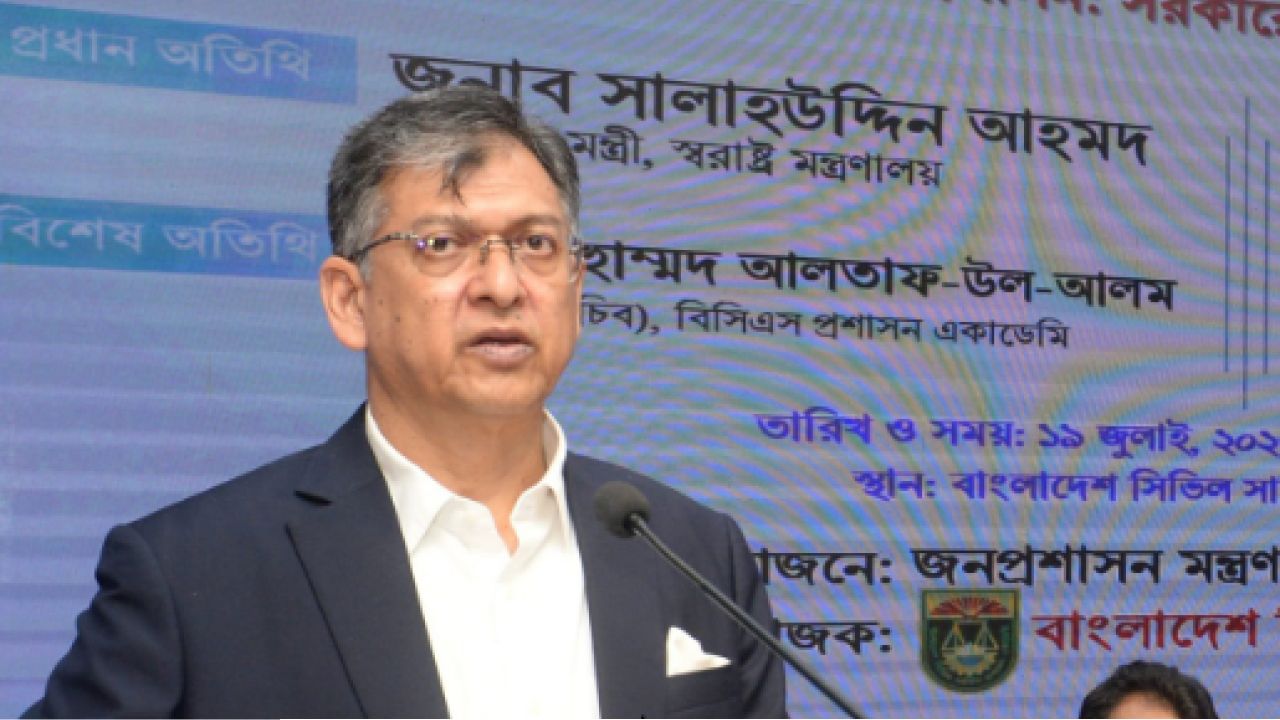 জুলাইয়ের চেতনা পুঁজি করে রাজনীতি টিকবে না: স্বরাষ্ট্রমন্ত্রী