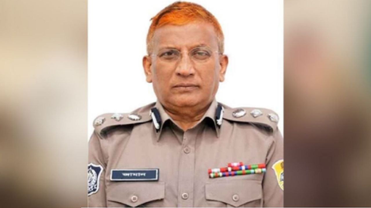 বাধ্যতামূলক অবসরে অতিরিক্ত ডিআইজি