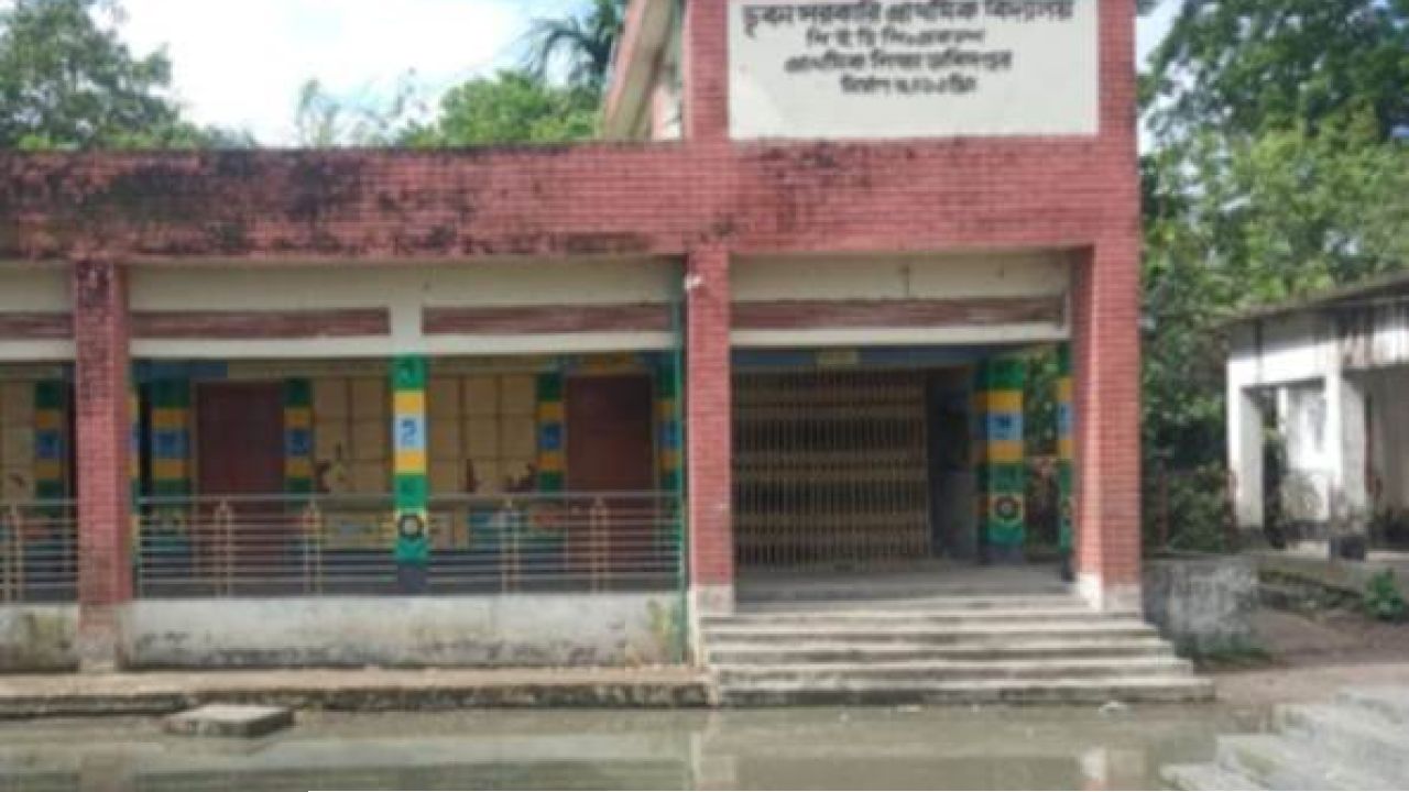 নাসিরনগরে ১২৬ প্রাথমিক বিদ্যালয়ের মধ্যে ৩৩টিতে নেই প্রধান শিক্ষক