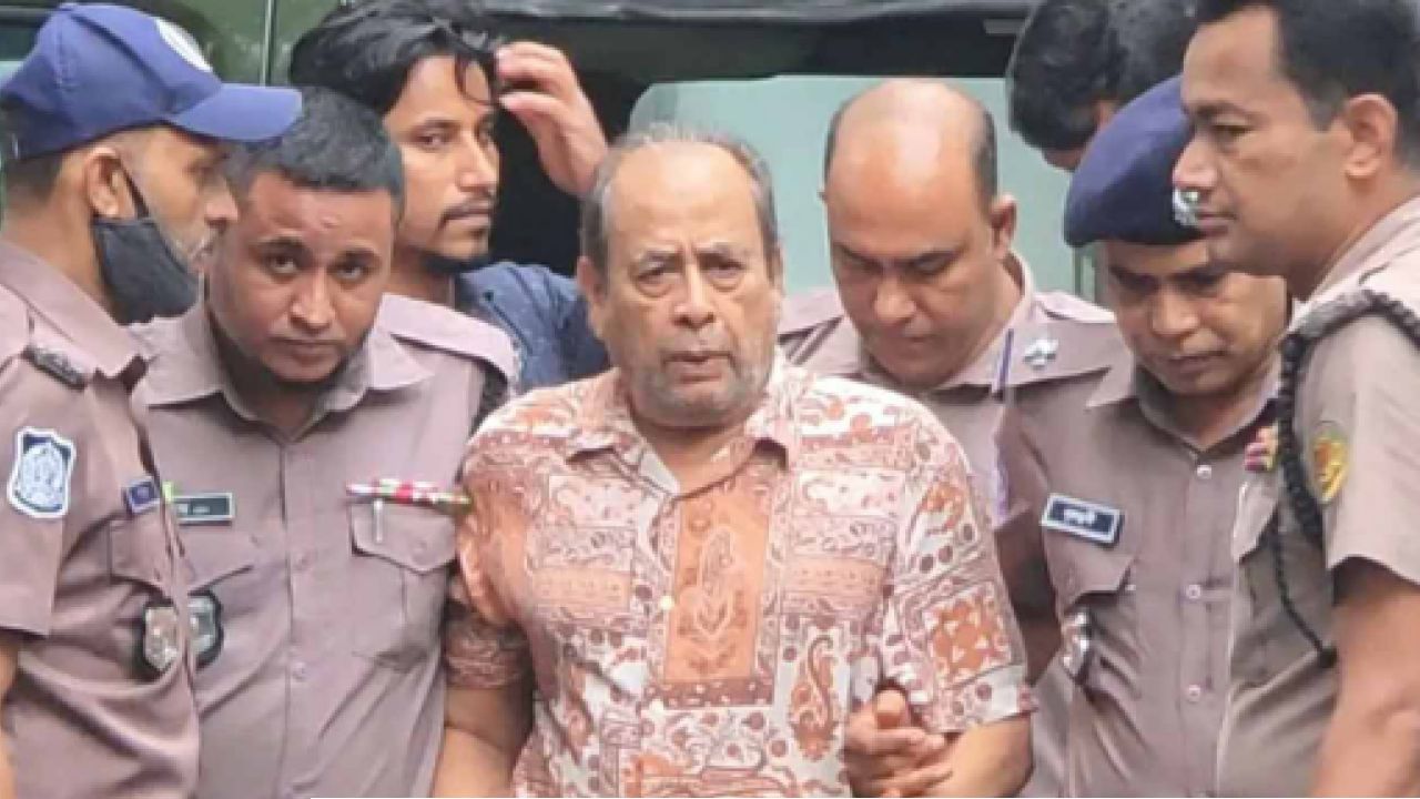 মানবতাবিরোধী অপরাধের মামলায় ট্রাইব্যুনালে হাজির মোজাফফর হোসেন